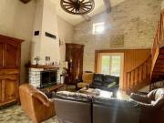 Ancienne maison de plain pied, piscine chauffée, 3