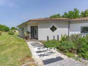 Maison contemporaine dans un secteur calme