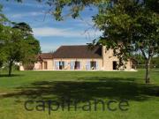 Belle Demeure 6 chambres Carennac dans son parc avec piscine
