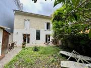 Belle échoppe double au pied du tram