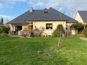 BELLE MAISON DANS LAMBALLE !