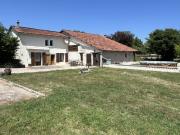 Belle Maison de Campagne avec Grange Attenante et Accès...