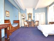 Belle Maison de Maître avec garage et jardin 300m²...