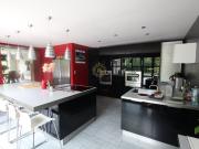 BELLE PROPRIETE DE CARACTERE CENTRE VILLE 293 M² PISCINE