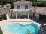 belle villa, au calme avec 4 chambres, piscine