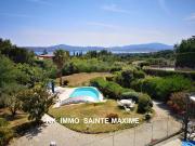 BELLE VILLA AVEC VUE SUR LE GOLFE DE ST TROPEZ