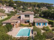 Belle villa dans une résidence calme et sécurisée entre...