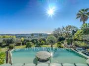 Belle villa neuve à louer à Mougins Vue mer panoramique