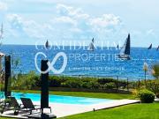 Belle villa pieds dans l'eau 83380 LES ISSAMBRES