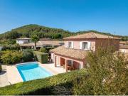 Belle Villa Provençale Avec Cinq Chambres et Piscine...