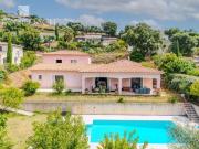 Belle villa provençale T6 avec piscine, garage et jardin