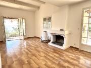 Belle villa très lumineuse sur 738 m2 de terrain, coeur...