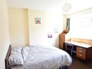 Belle Vue Road, Hyde Park