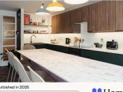 Belle Vue Road, Leeds, 2 Bedroom Flat