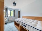 Bellerby Court, Guildford GU2, Room to rent, £910 pcm |...