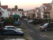 BELLISIMA Y ACOGEDORA CASA EN HERMOSO Y PRIVADO...