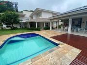 Bellissima casa em condominio privilegiado com 4 suites...