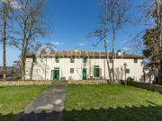 Bellissima tenuta toscana con l’agriturismo...