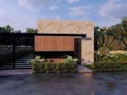 Bello Townhouse con Roof Top en privada