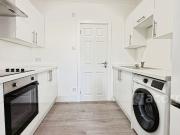 Belmont Road, Erith DA8, 2 bed flat to rent, £1,500 pcm...