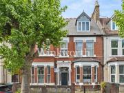 Belmont Road, London, 2 Bedroom Apartment