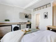 Belmont Road, Wallington SM6 Studio to rent £1,250 pcm...