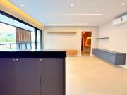 Belo apartamento com 122 mt2 na praia da enseada