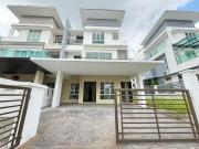 Below Market 3 Storey Semi D Regency Parc Saujana Rawang