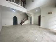 Below Market Value 25 storey terrace house seksyen 7...