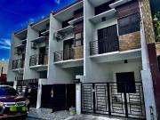 Below Market Value Townhouse End Unit For Sale in Las...