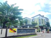 Below Value The Ryegates Condo with Private Garden...