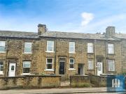 Belton Street, Moldgreen, Huddersfield HD5, 2 bed...