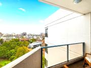 Belvedere Top Floor Apartment with Stunning Park & City...