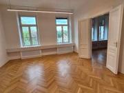 Belvedere und Hauptbahnhof