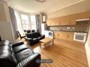 Belvoir Road, Bristol BS6, 6 bed flat to rent, £4,800...