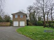 Bennetts Copse, Chislehurst, BR7 1 bed detached house to...