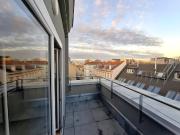 Bennoplatz: 5 Zimmer Dachgeschosswohnung VIDEO verfügbar!