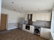 Bentcliffe Drive, Leeds LS17, 1 bed flat to rent, £1,150...