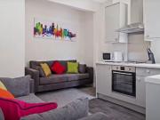 Bentinck Road, Radford, Nottingham NG7, 5 bed terraced...