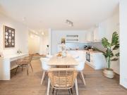 Benville Dresden | Top location Modern Family, Dresden...