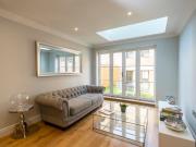 Benwell Road, Islington N7, 2 bed flat to rent, £3,878...