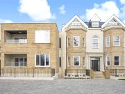 Bergamot House, 52 Rowantree Road