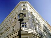 Bergmann Kiez: 2,5 Zimmer Wohnung mit EBK und Südbalkon