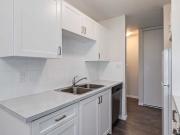 Berkeley Square 2 Bedroom Apartment for Rent at 20...