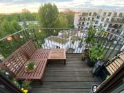 Berlin Mitte / Apartment with 3 balconies + chimney,...