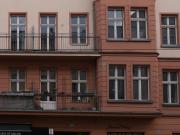Berlin Mitte Studio with balcony and view onto the TV...