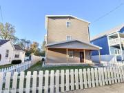 Berrytown Rd, Louisville, Home For Sale