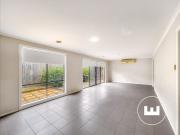 Berwick Family Home Opposite Berwick Primary