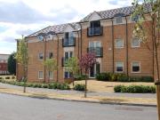 Berwick Place, Welwyn Garden City. AL7, 2 bed flat to...