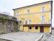 Bestandsfreies Mehrparteienhaus mit 5 Wohnungen + 1...